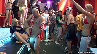 Impassioned All girl Fuck-a-thon In The Night Club